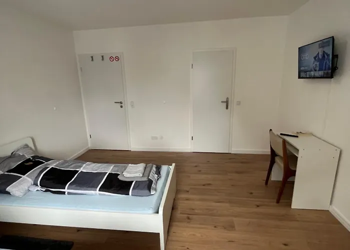 Fuer Bis Zu 30 Personen アパート Staufenberg